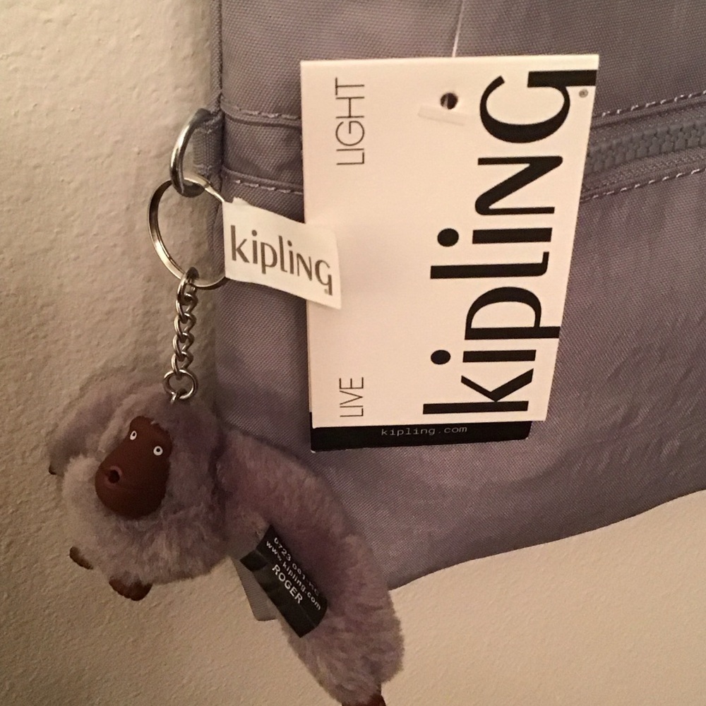 ✔️Kipling Light Gray Annabelle Crossbody Bag, NWT - Picture 2 of 15